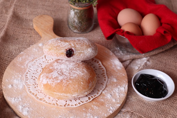 Bomboloni singkong isi blueberry - IPB Shop Official