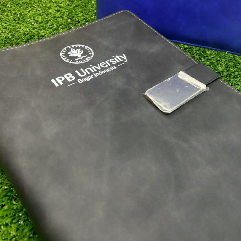 Buku Agenda Bahan Kulit Sintetis ber Logo IPB University - IPB Shop Official