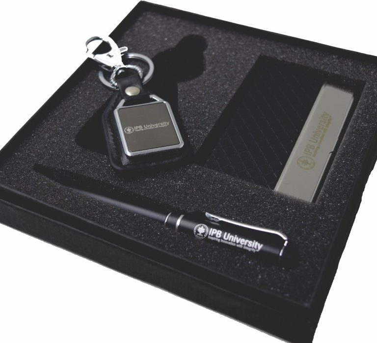 Giftset IPB University Cocok Sebagai Souvenir Tamu - IPB Shop Official